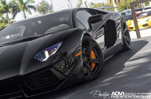 2014 Lamborghini Aventador