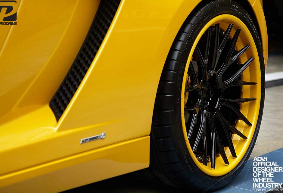 2013 Lamborghini Gallardo photo