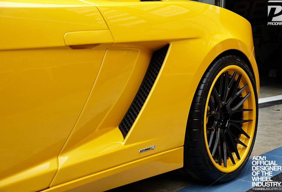 2013 Lamborghini Gallardo photo
