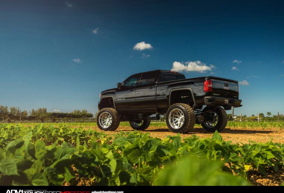 2015 GMC Sierra 2500HD photo
