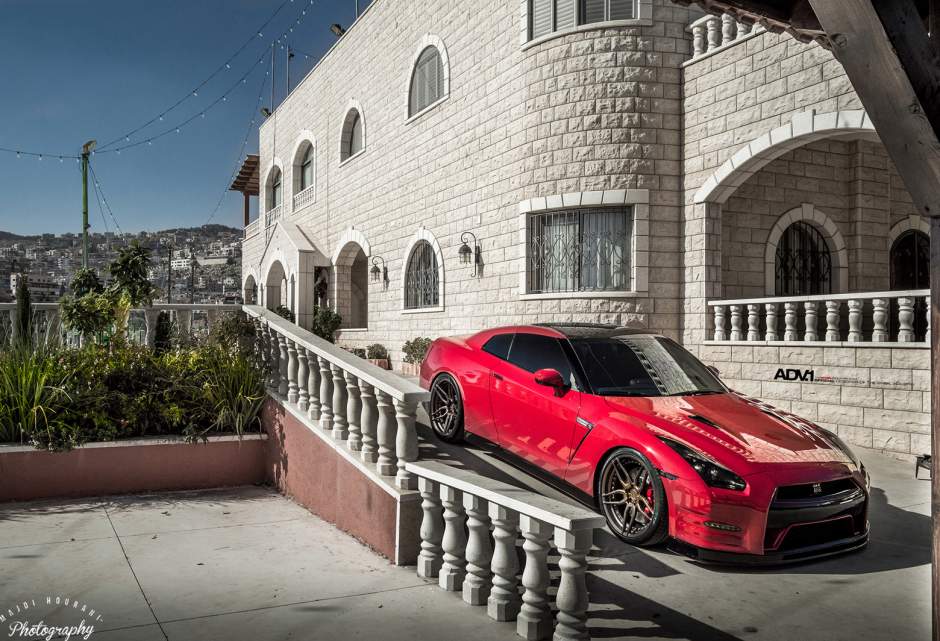 2015 Nissan GT-R photo
