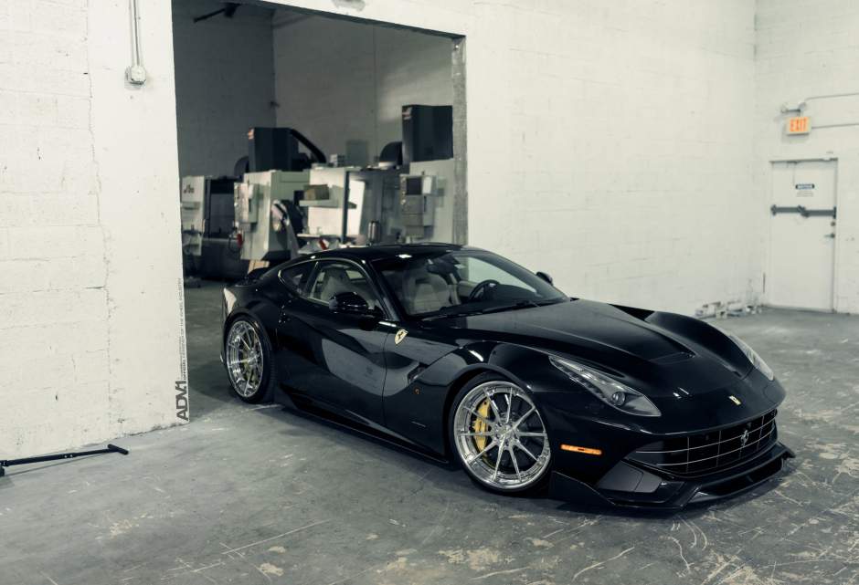2014 Ferrari F12berlinetta photo