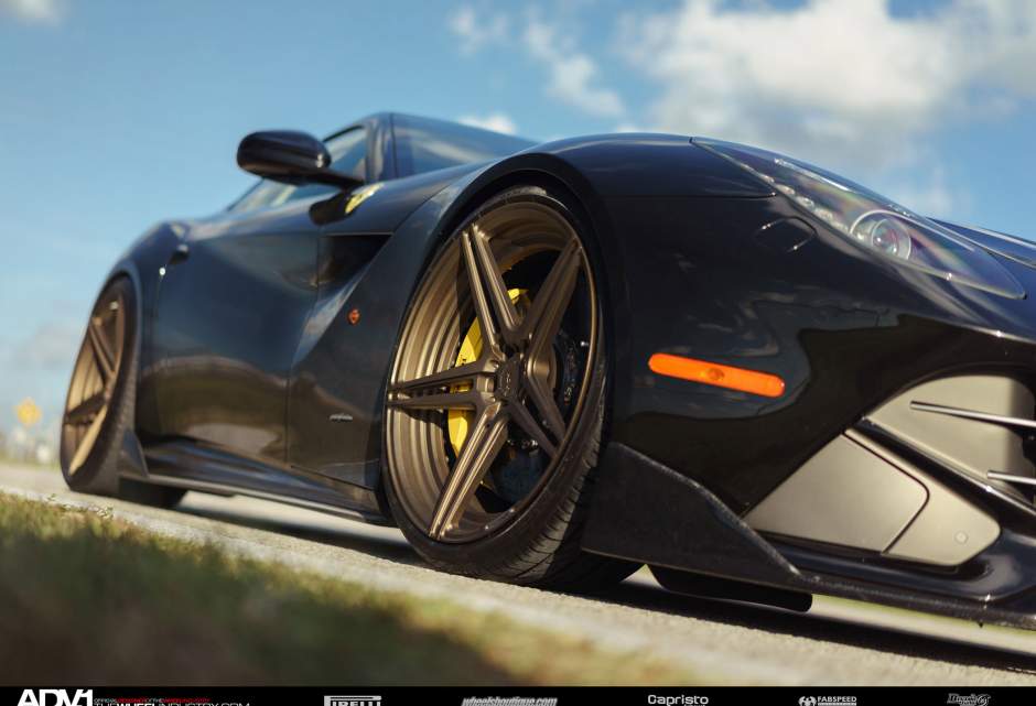 2014 Ferrari F12berlinetta photo