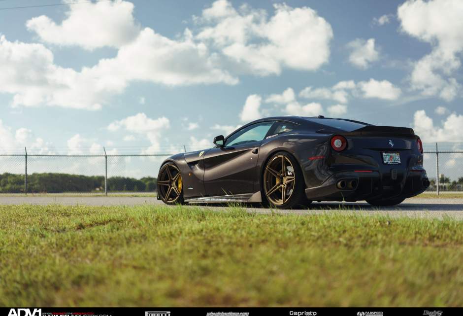 2014 Ferrari F12berlinetta photo