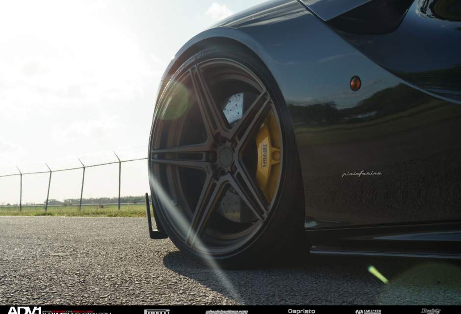 2014 Ferrari F12berlinetta photo