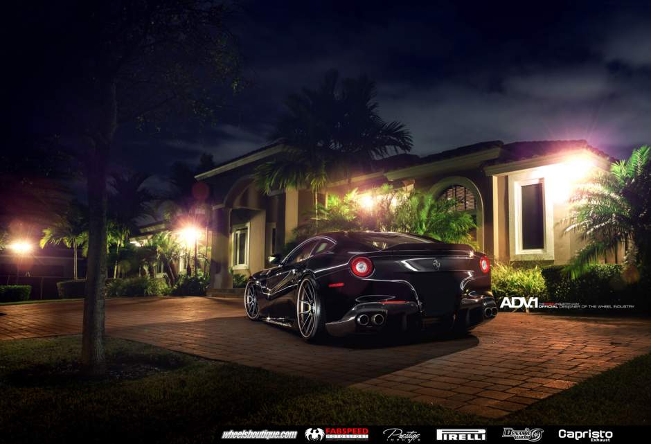 2014 Ferrari F12berlinetta photo
