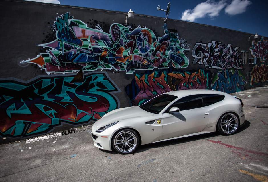 2014 Ferrari FF photo