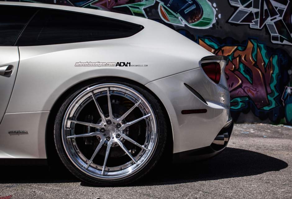 2014 Ferrari FF photo