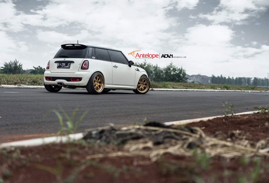 2012 MINI Cooper S photo