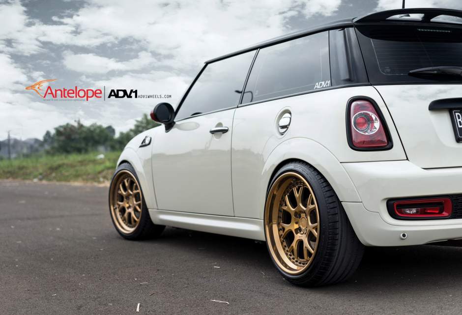 2012 MINI Cooper S photo