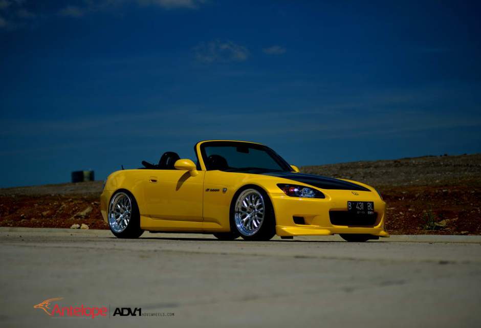 2005 Honda S2000 photo