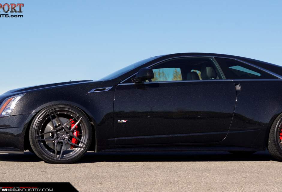 2014 Cadillac CTS-V photo