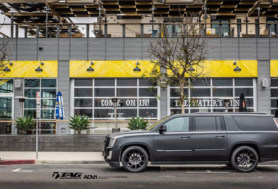 2015 Cadillac Escalade photo