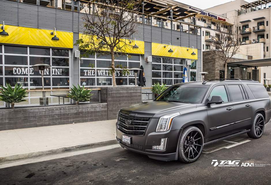2015 Cadillac Escalade photo