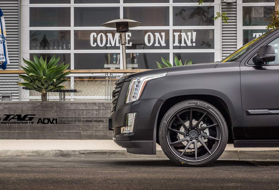 2015 Cadillac Escalade photo