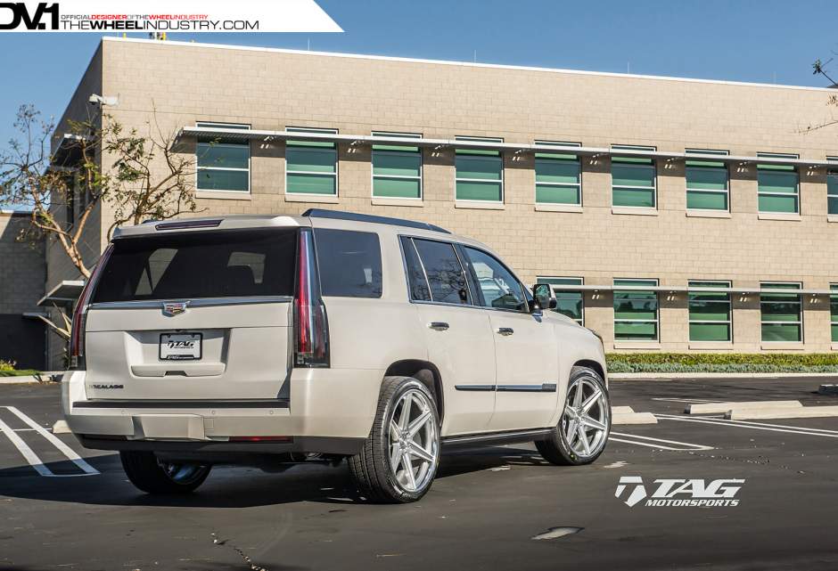 2015 Cadillac Escalade photo