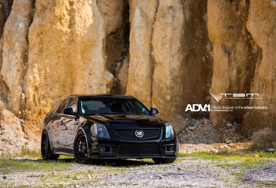 2014 Cadillac CTS-V photo