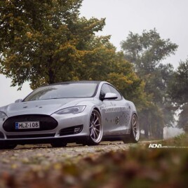 2014 Tesla Model S