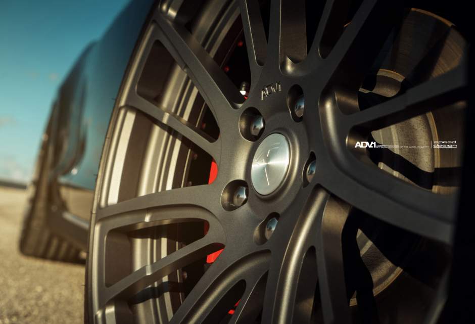 2014 Tesla Model S photo