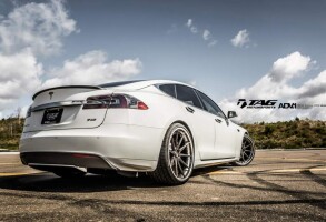 2013 Tesla Model S