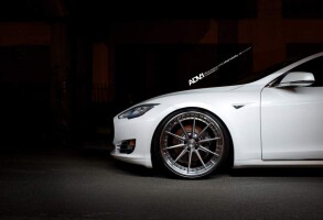 2013 Tesla Model S