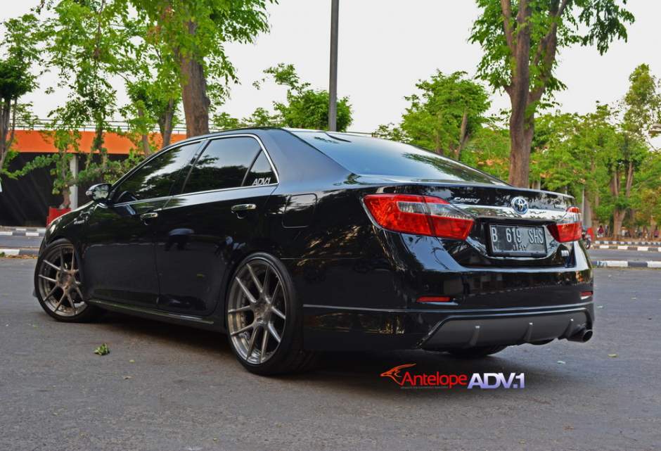 2015 Toyota Camry photo