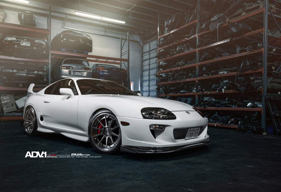 1996 Toyota Supra photo