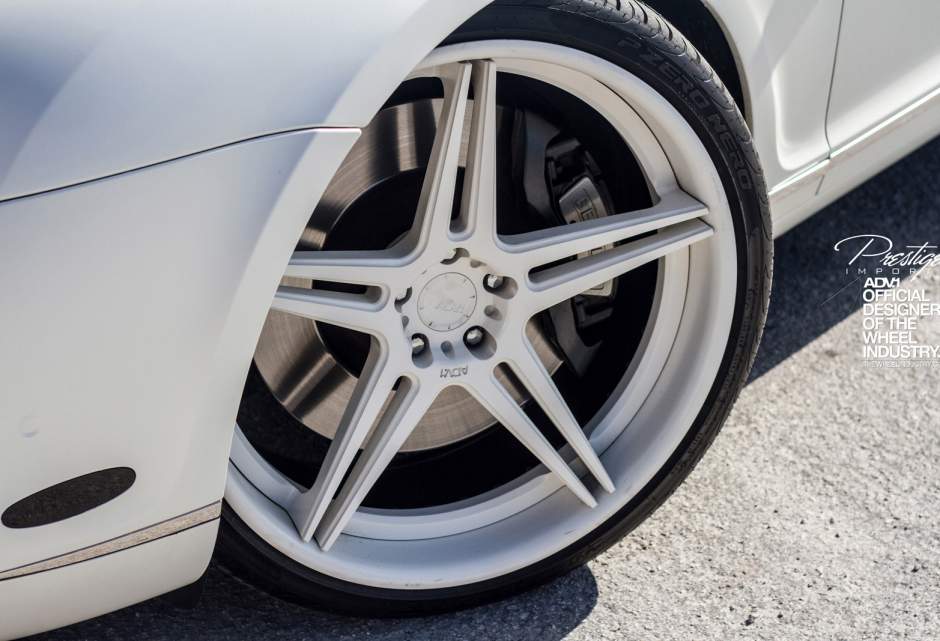 2014 Bentley Continental GT photo