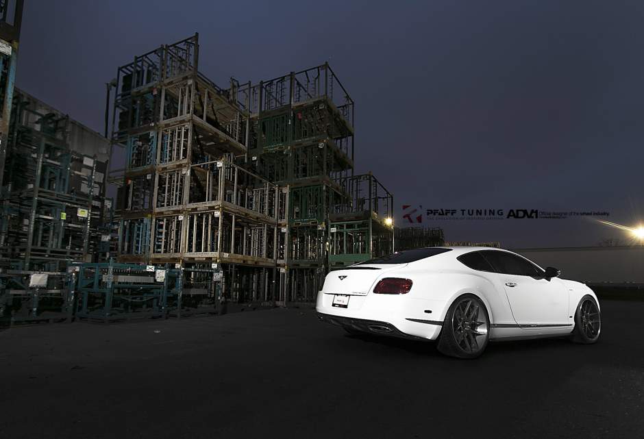 2014 Bentley Continental GT photo