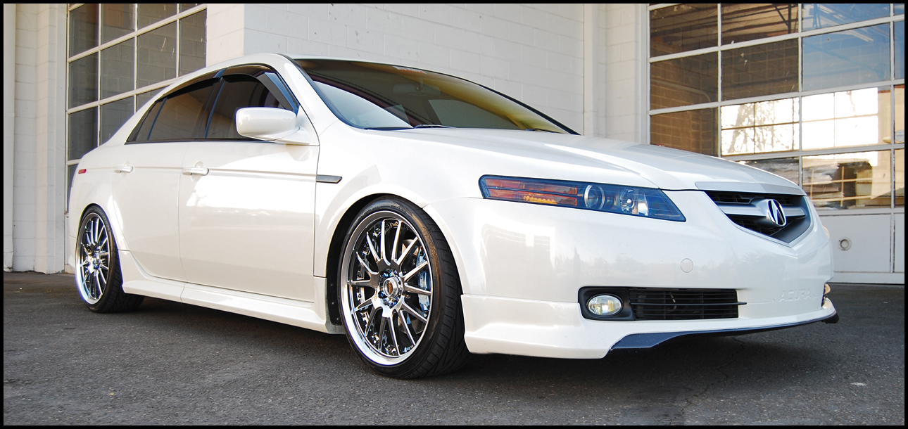 2004 Acura TL photo