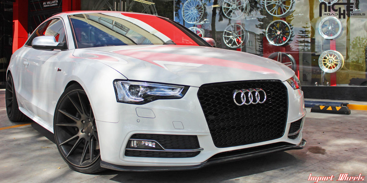 2013 Audi S5 photo