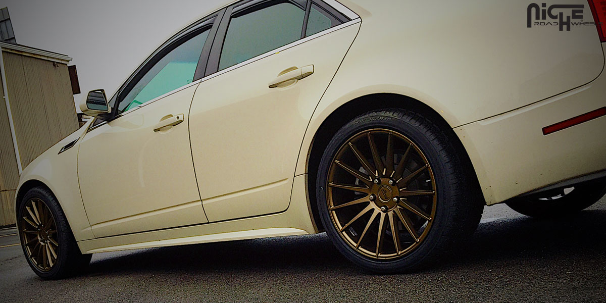 2014 Cadillac CTS photo