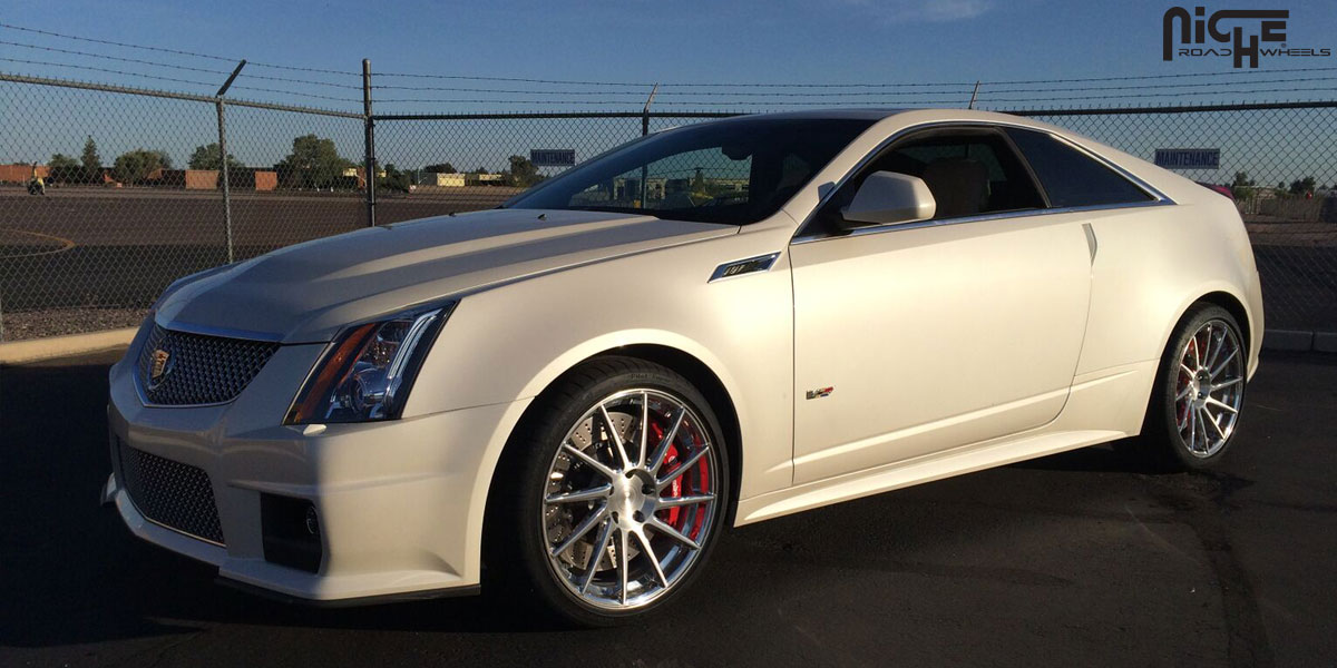 2014 Cadillac CTS-V photo