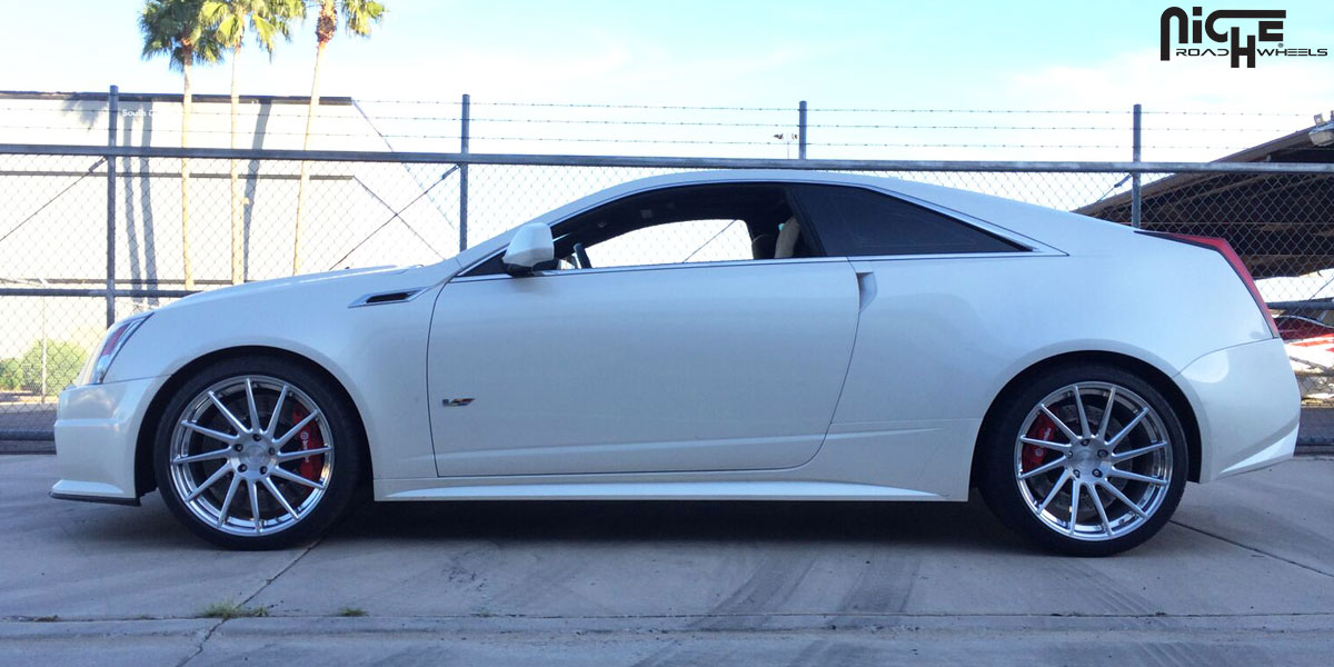 2014 Cadillac CTS-V photo
