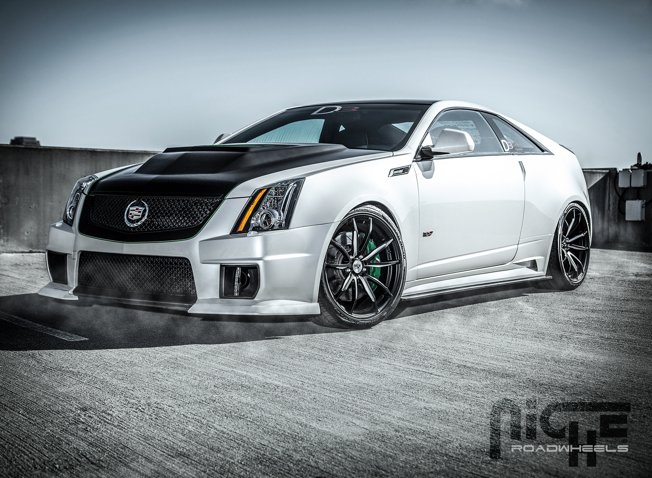 2015 Cadillac CTS-V photo
