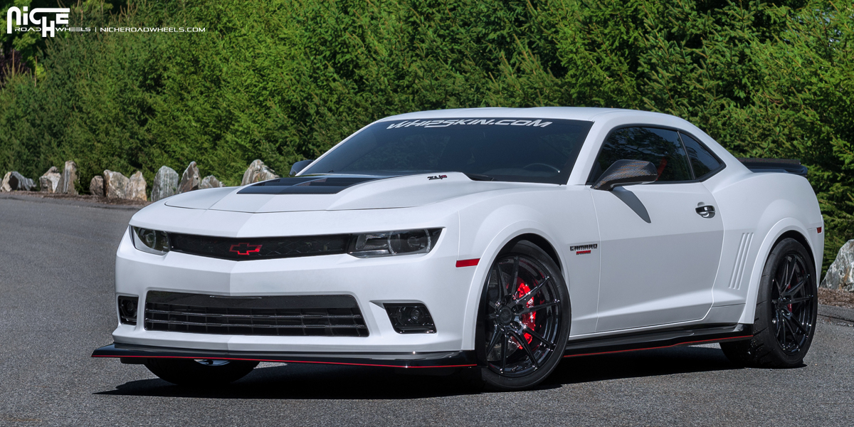 2014 Chevrolet Camaro photo