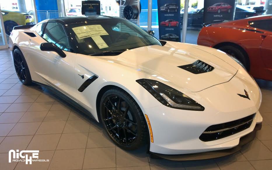 2015 Chevrolet Corvette photo