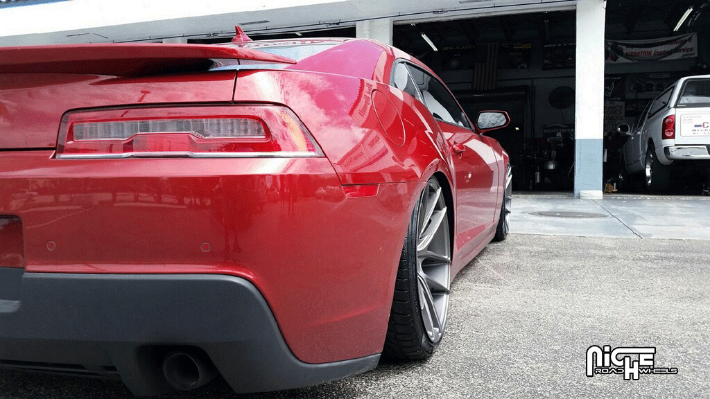 2015 Chevrolet Camaro photo
