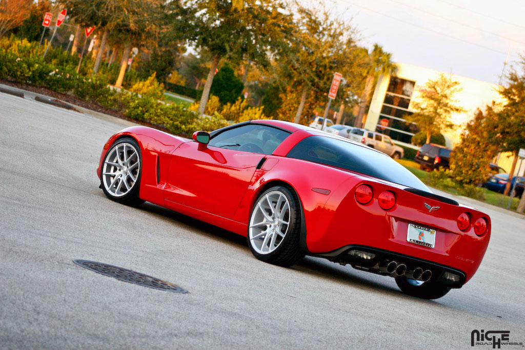 2009 Chevrolet Corvette photo