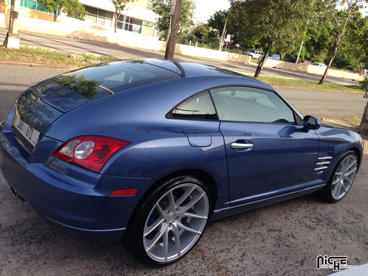 2008 Chrysler Crossfire photo