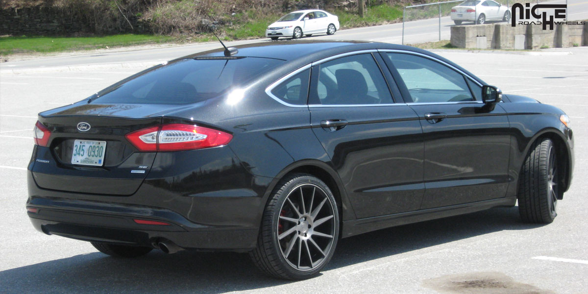 2015 Ford Fusion photo