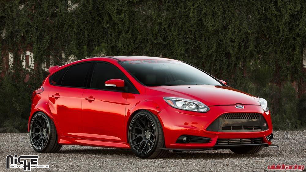 2015 Ford Focus photo
