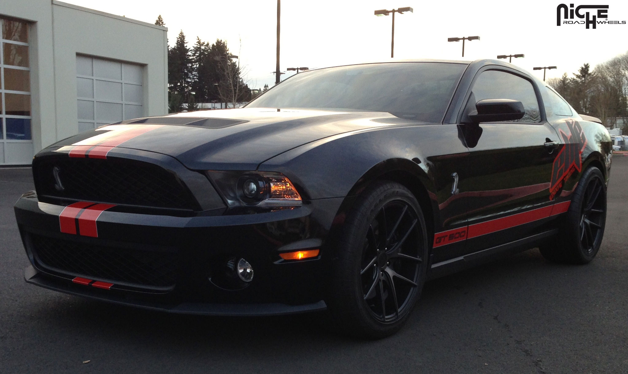 2013 Ford Shelby GT500 photo