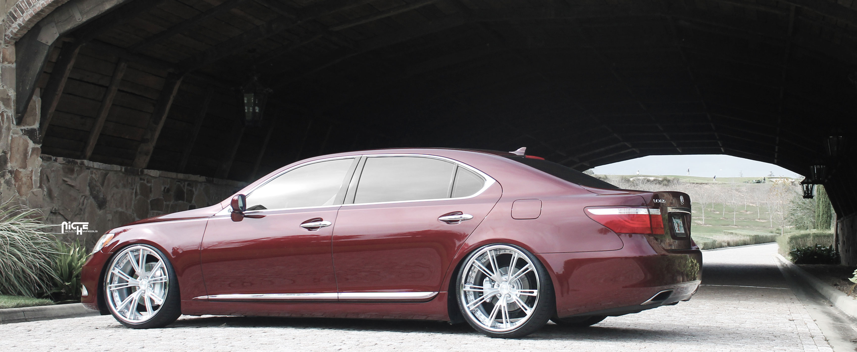 2012 Lexus LS 460 photo