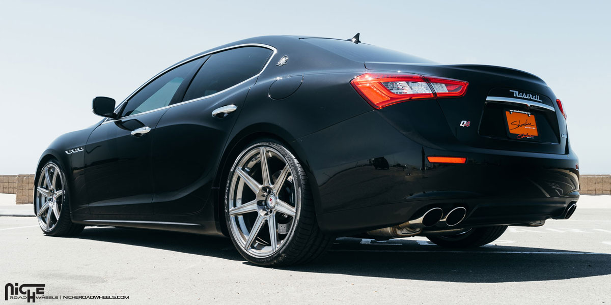 2014 Maserati Ghibli photo