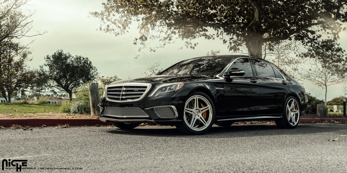 2016 Mercedes-Benz AMG S photo