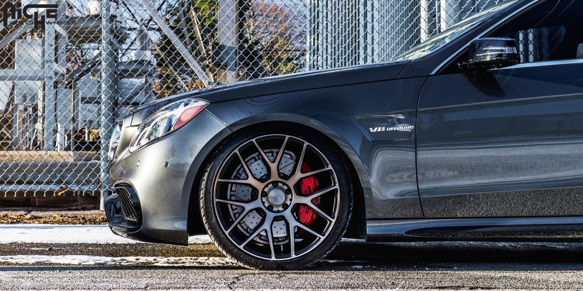 2016 Mercedes-Benz AMG E photo