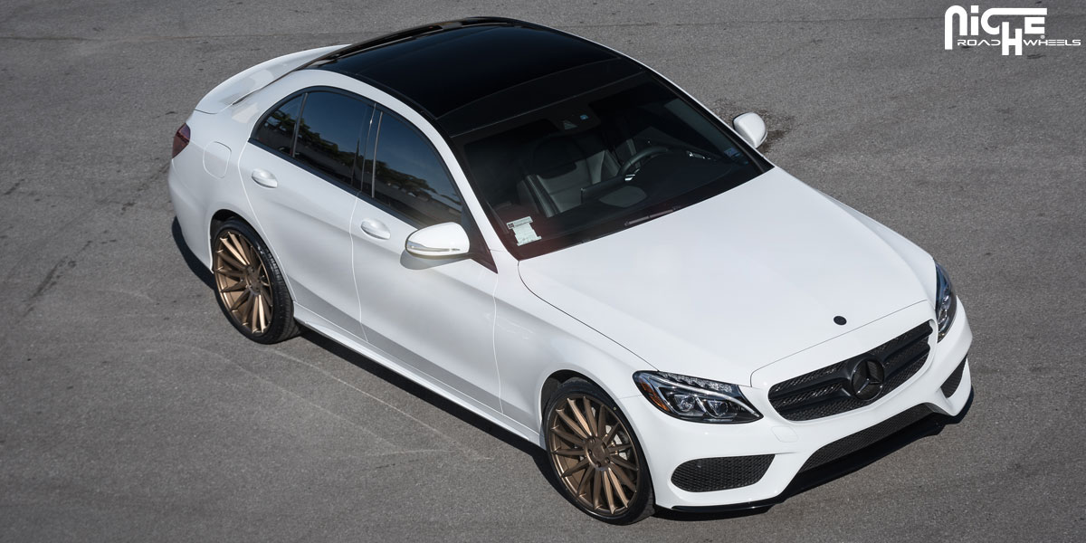 2015 Mercedes-Benz C-Class photo