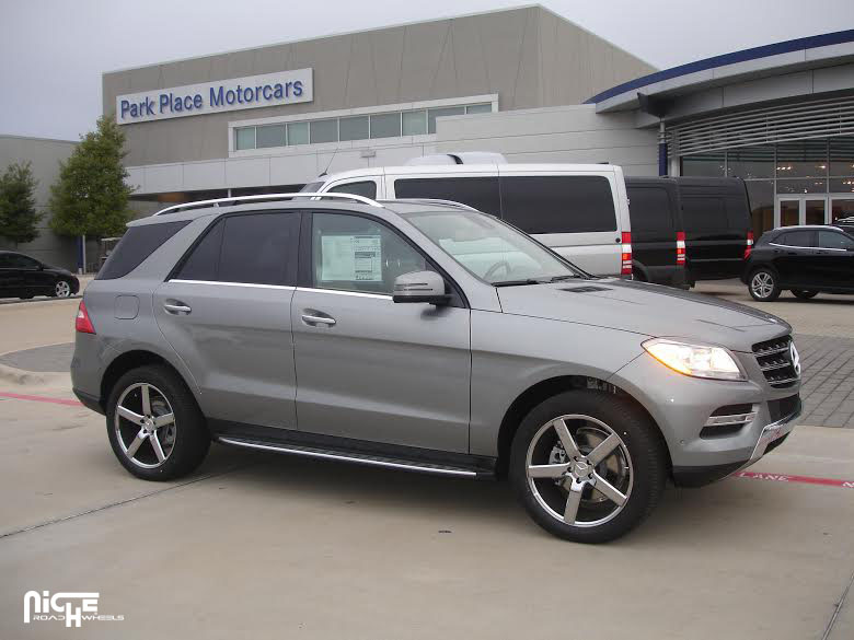 2013 Mercedes-Benz M-Class photo