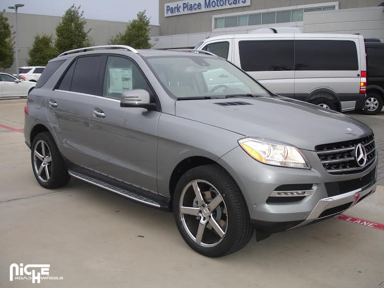 2013 Mercedes-Benz M-Class photo